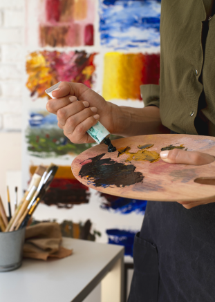 Servicios creativos y artísticos