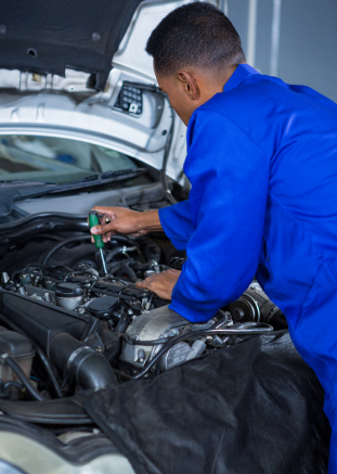 Mecánico automotriz